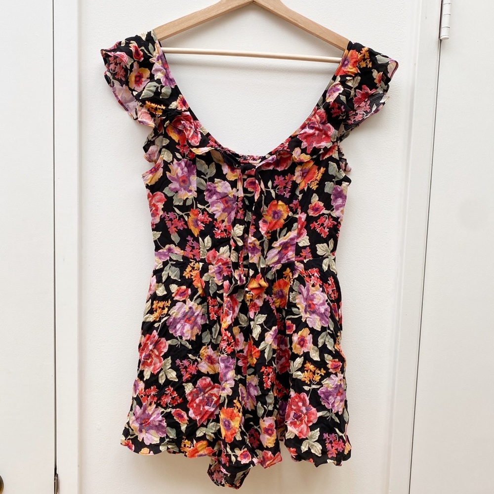 KIMCHI BLUE Floral Romper